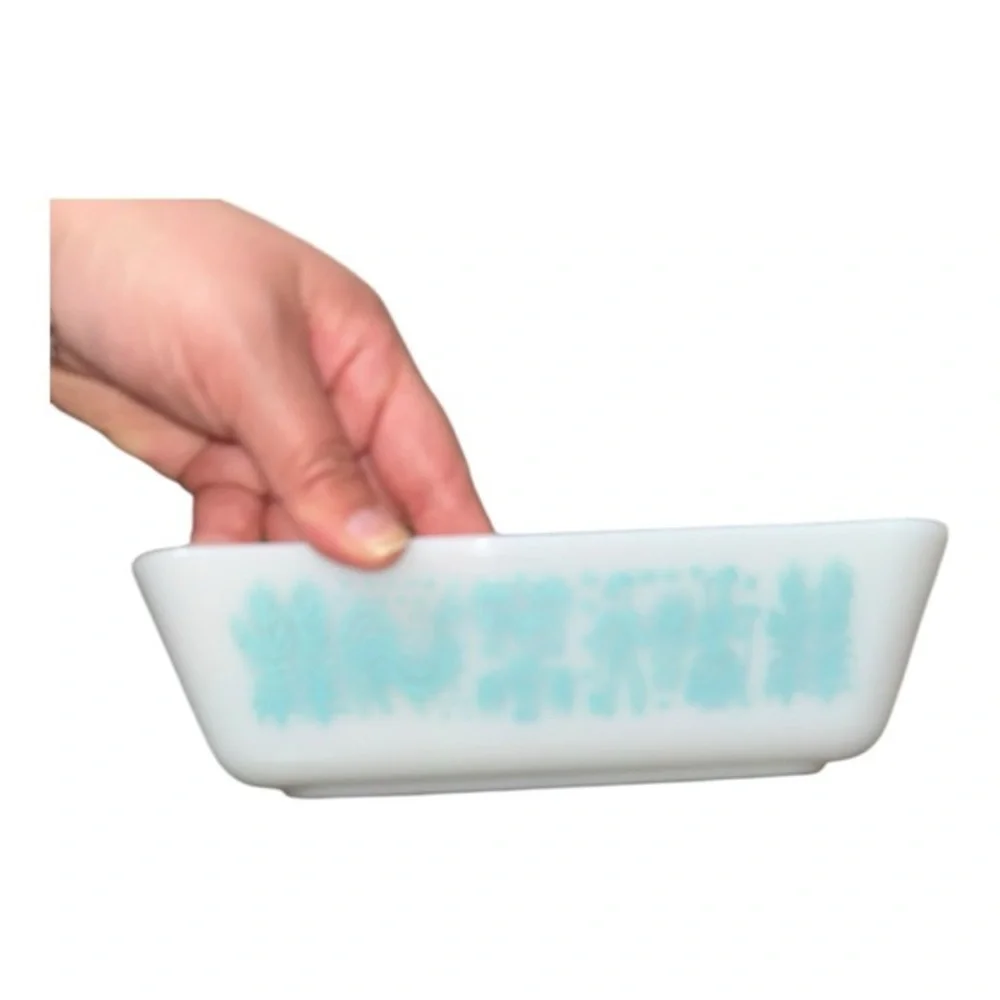 VTG Pyrex‎ Amish Butterprint Refrigerator Dish no lid made in USA